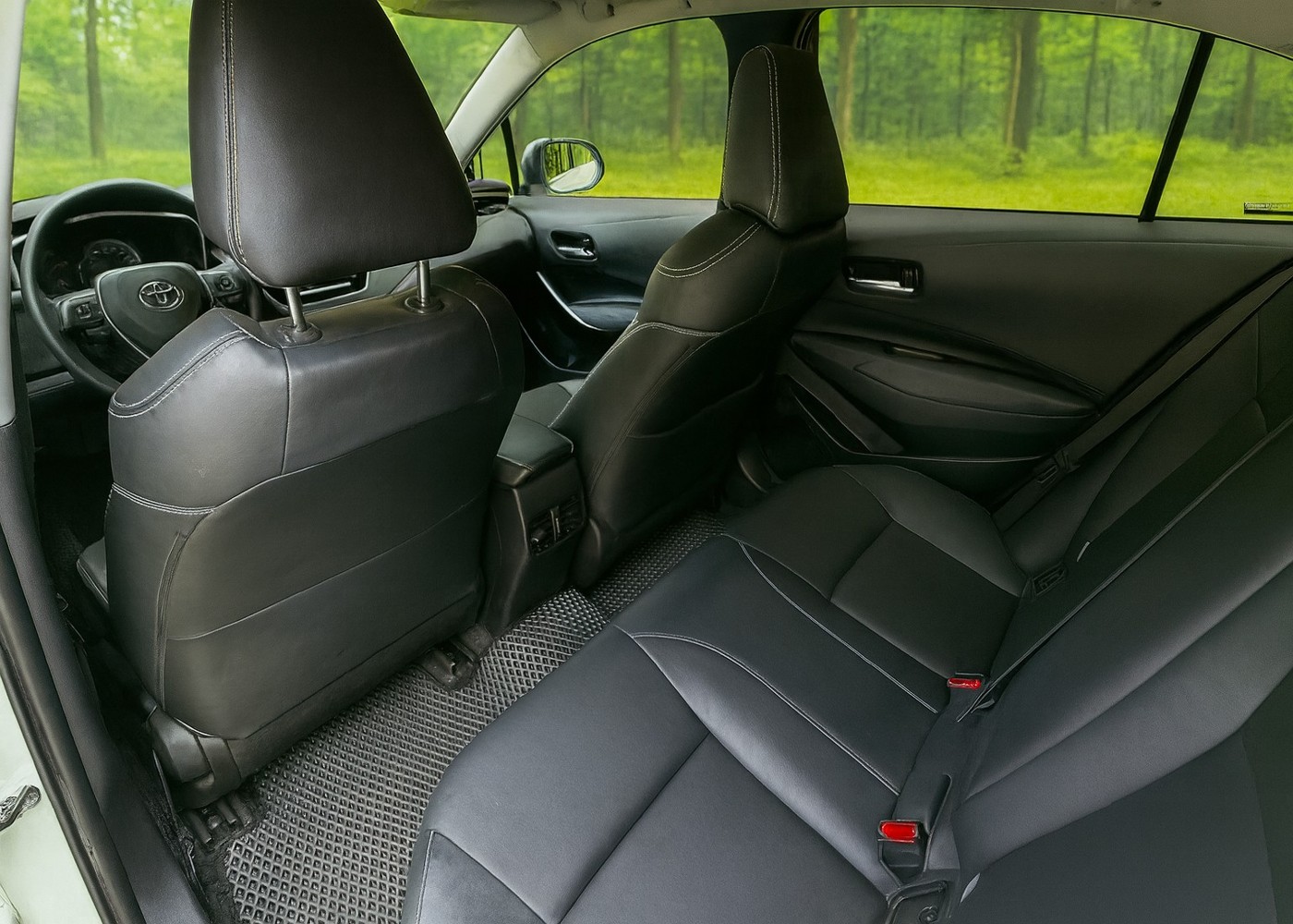 舒適休旅五人座圖片3