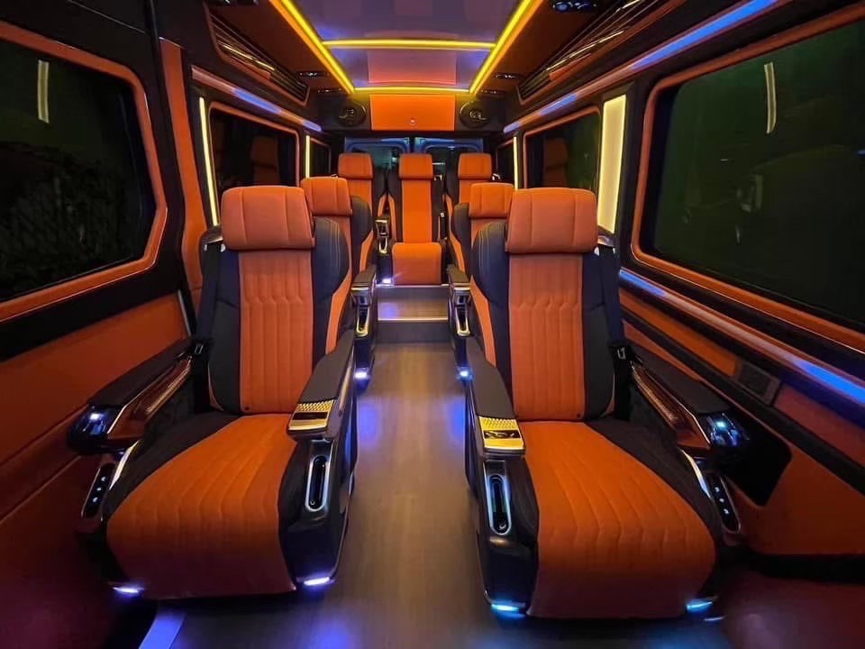 豪華保母車圖片3